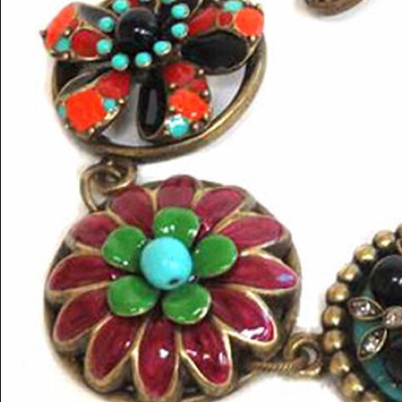 Five Vintage Inspired Enamel Button Bracelet,NWT - Picture 3 of 3